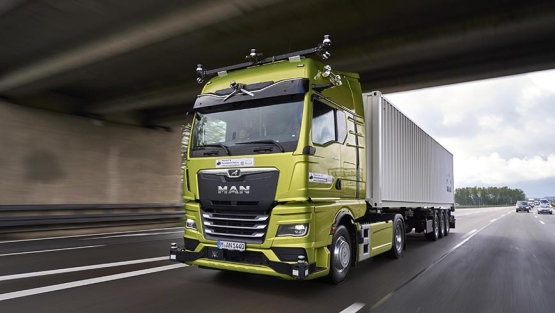 Avances en conducción autónoma: MAN despliega su camión en autopista alemana