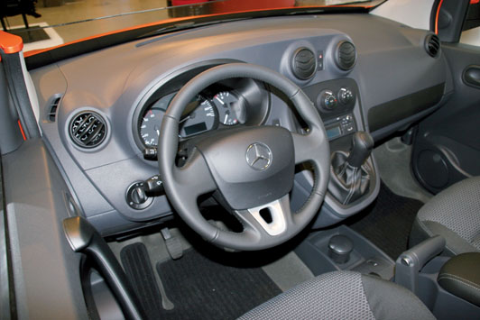 Puesto de conducción de la Mercedes Citan 109 CDI