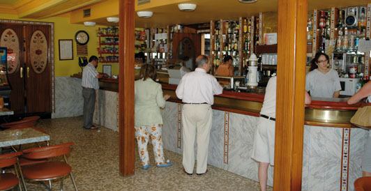 Restaurante La Cueva: Tradición e innovación en la mesa