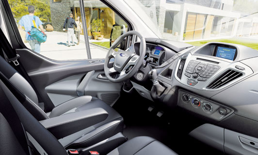 Interior de la Ford Transit Custom FT310 LWB