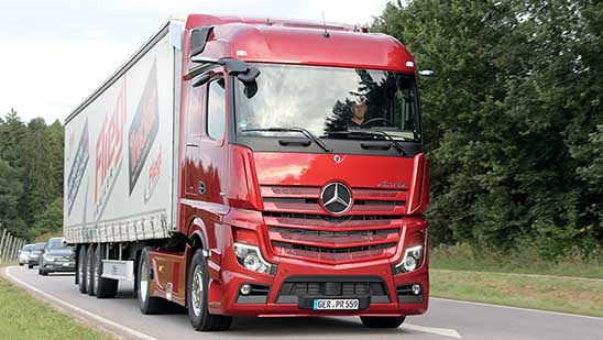 Mercedes Actros 1851