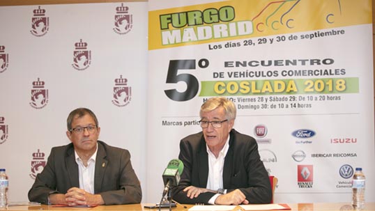 Manuel Marín, concejal de Desarrollo Económico, Empleo, Comercio, Transportes y Turismo del Ayuntamiento de Coslada, y F. Javier Pedroche, director de TRUCK