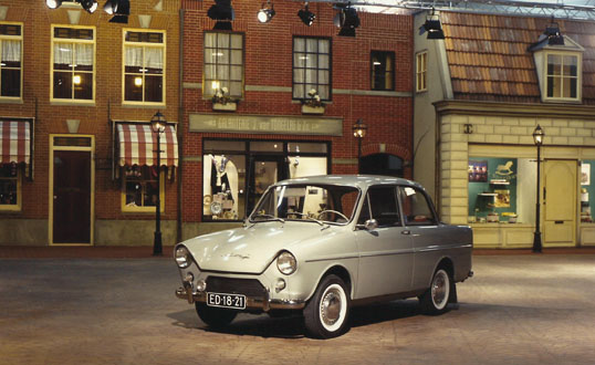 1958 a 1976 DAF también contó con producción de turismos.