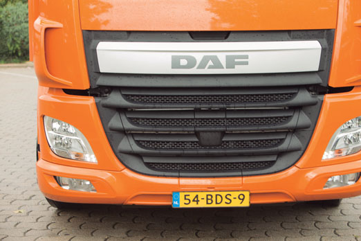 Parachoches DAF CF