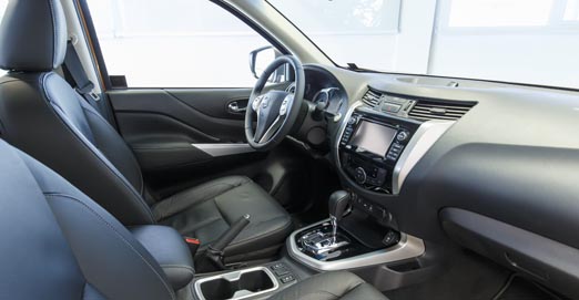 Interior Nissan Navara