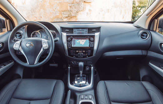 Interior Nissan Navara