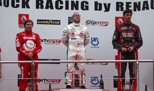 Podium de la primera carrera del campeonato