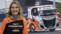 Eva Mäkinen y su Iveco S-WAY R del Schwabentruck Team