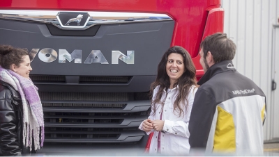MAN presenta la 3ª edición de su programa WoMAN