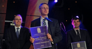 Carrier recoge premio en Polonia