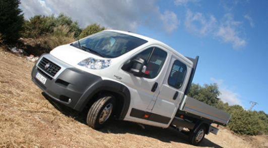 Fiat Ducato Camión doble cabina 2.3 MJT 150 CV