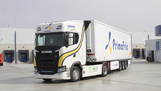Scania y Primafrio prueban el corredor eléctrico ZEFES