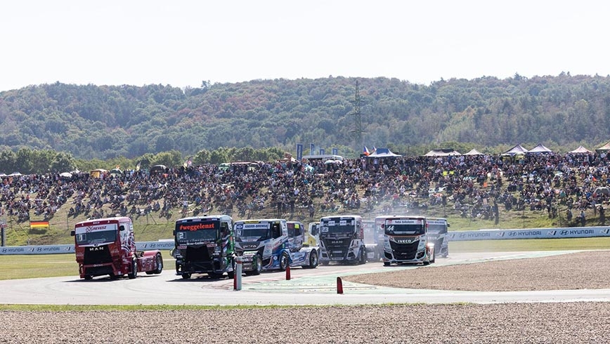 Carreras de camiones en el Circuito de Most