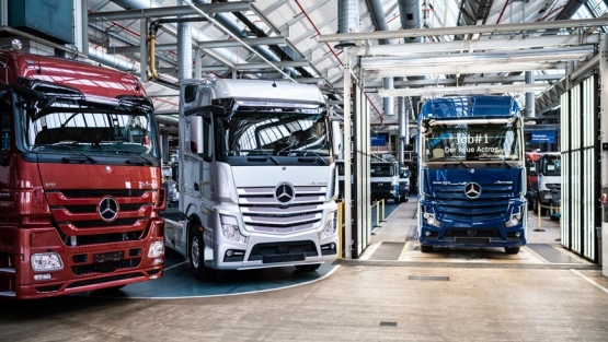 Fabricación del nuevo camión Mercedes-Benz Actros