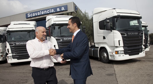 Scania R 500 V8 de llacer y Navarro