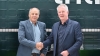 De izquierda a derecha: Gerhard Berger y Andreas Schmitz