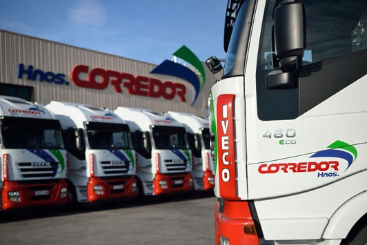 Camiones Iveco Ecostralis de Hermanos Corredor