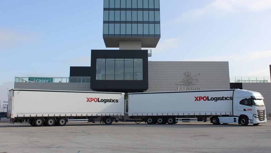 Dúotrailer de XPO Logistics