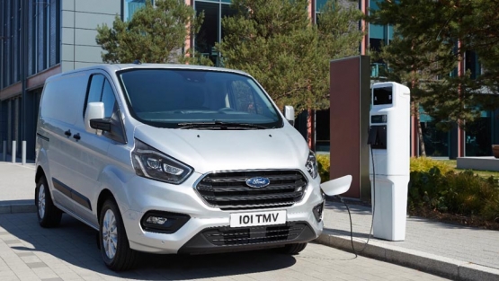 Ford Transit Híbrida Enchufable