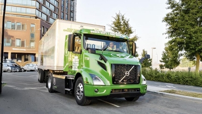 Volvo Trucks supera los 250 millones de km con camiones eléctricos
