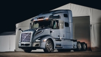 Volvo VNL autónomo