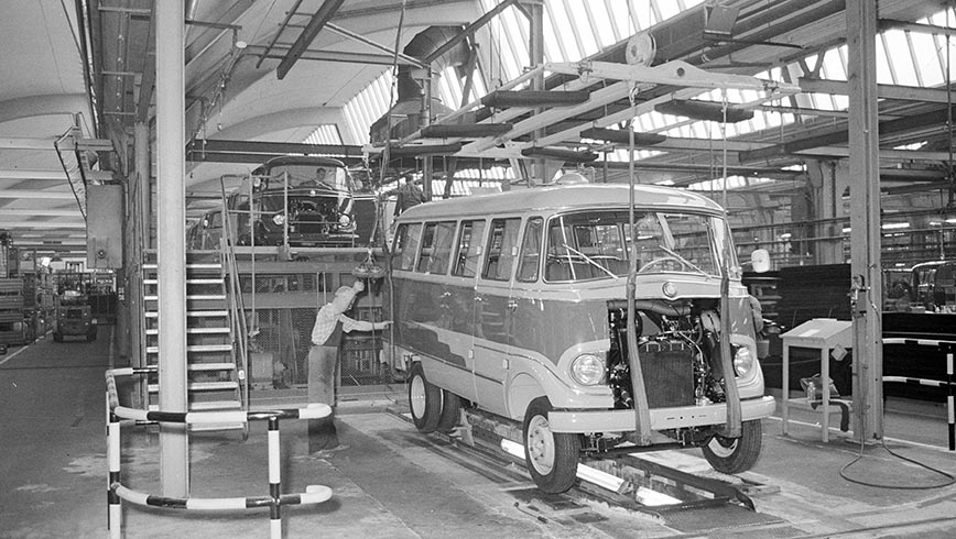 La planta de Mercedes-Benz en Düsseldorf cumple 60 años