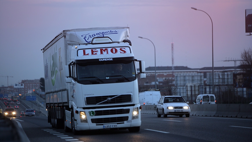 Camion en  carretera