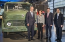    Dieter Zetsche, Malu Dreyer, Wolfgang Bernhard y Yaris Pürsün