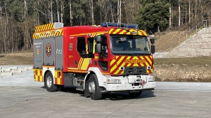 Renault Trucks d 2.1 280.18 R 4x2 E6 crew cab