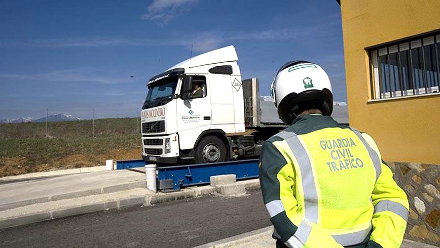 Campaña de vigilancia de camiones de la DGT