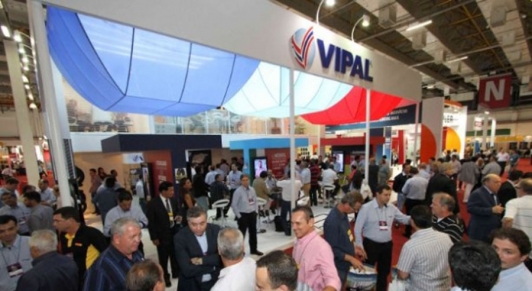 Stand de Viapl en la Vipal acude a la feria Pneushow-Recaufair