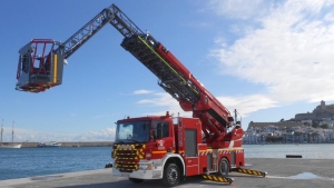 Bomberos Ibiza con Scania