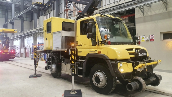 Mercedes Unimog para trabajo de ferrocarril en Tailandia