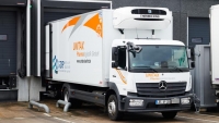 Mercedes Atego para el reparto de la vacuna