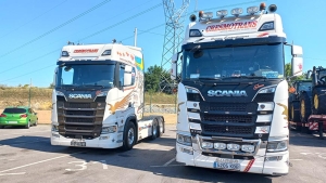 Camiones Scania de Transportes Naúticos y Especiales Crespo