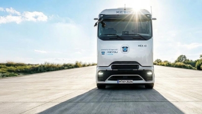 Daimler Truck y Keyou aceleran el desarrollo de camiones de hidrógeno de combustión con vistas a 2027