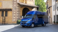 Iveco Daily Minibús