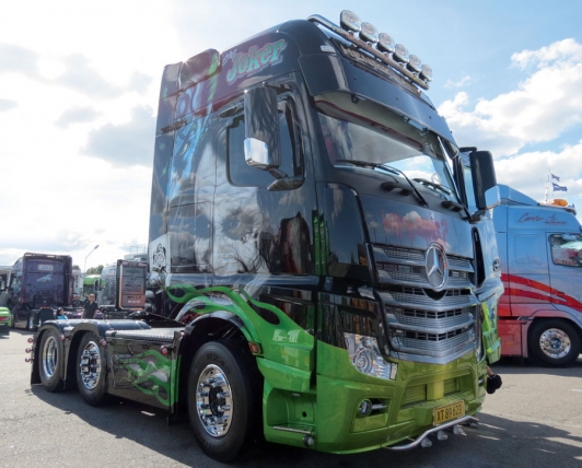 Mercedes Benz Actros The Joker 