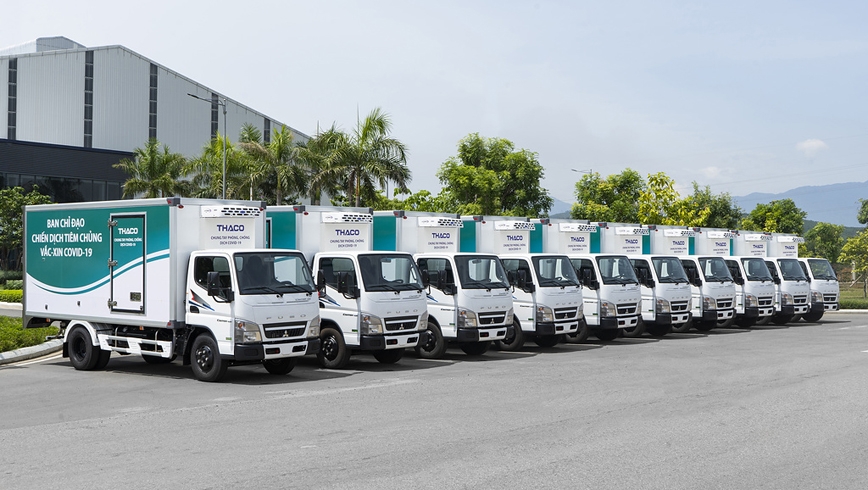 Camiones FUSO Canter para el transporte de vacunas en Vietnam