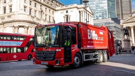 Camión Mercedes-Benz Econic de Biffa