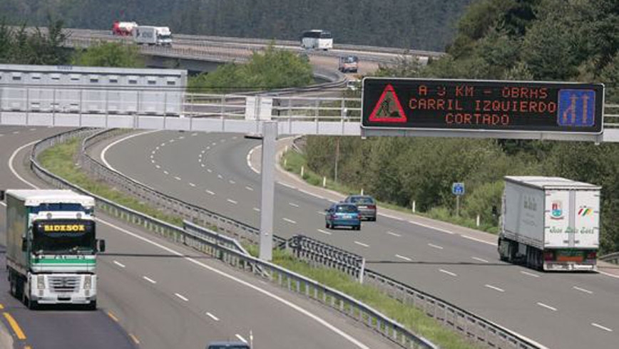 Autopista de peaje AP-68