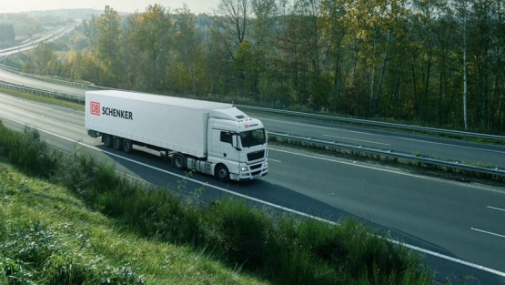 Asociación entre DB Schenker y Webfleet Solutions