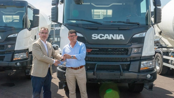 Hormigonera con chasis Scania